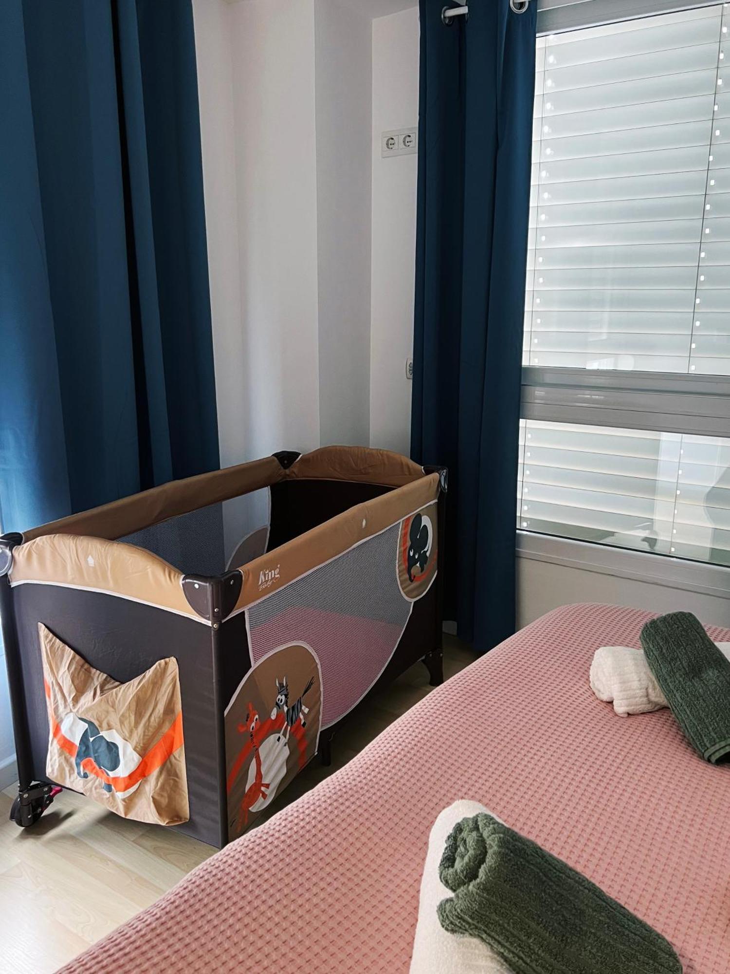 Centrico Apartamento Y Parking A 200M De La Playa パラモス エクステリア 写真